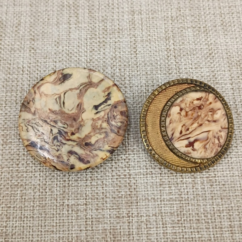 Art Deco Celluloid Brass Button Set Marbled Brown Cream 38, 31mm Textured Border